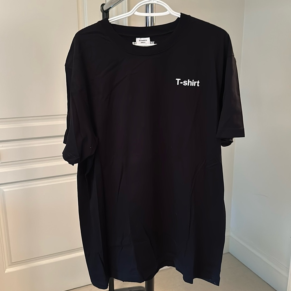 Vetements t-shirt